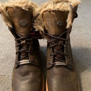 Harley Davidson lightly worn motorcycle boots with faux fur.